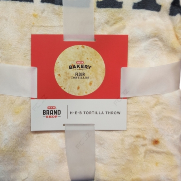 H-E-B Brand Shop Bakery Flour TortillaRound Throw Blanket, 70" Diameter, NEW - Picture 3 of 6